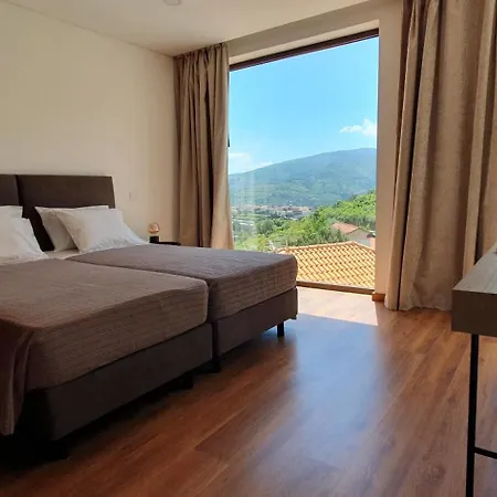 Quinta Do Santo No Douro - Casa T2 *