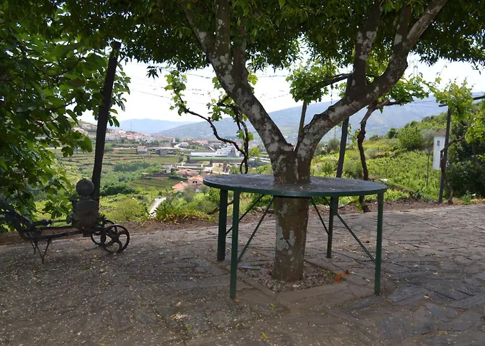 Quinta Do Santo No Douro - Casa T2 * Alcarias